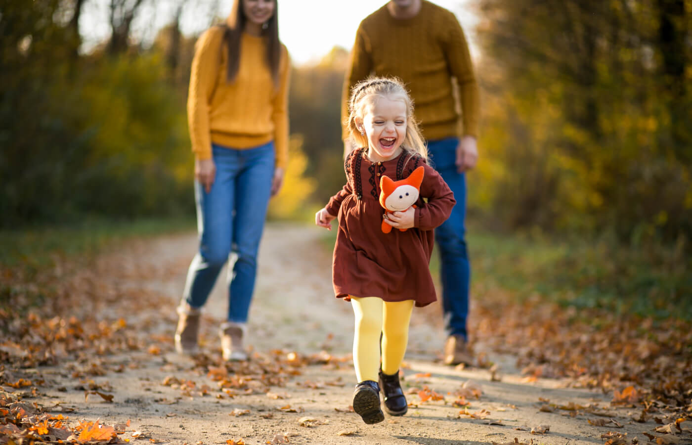Family walk to escape online learning