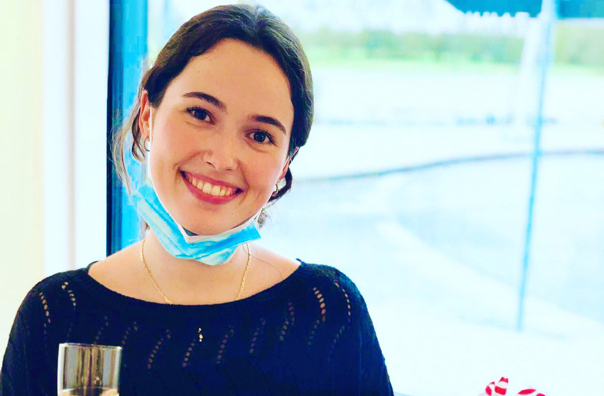 Unsere Marina wird Zahnärztin!