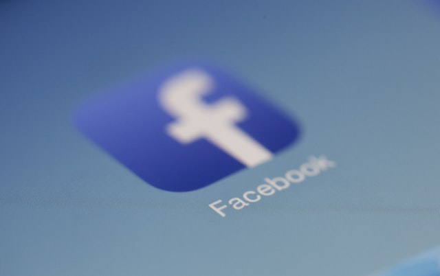 React JS dan Facebook