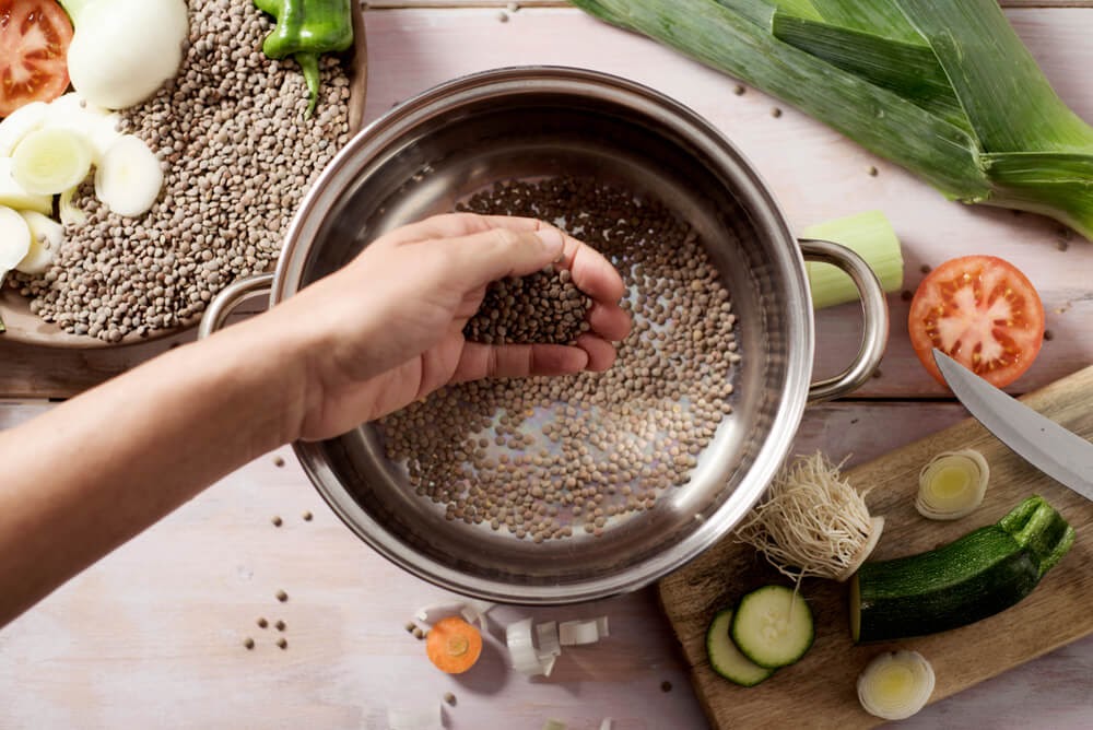 cooking lentils