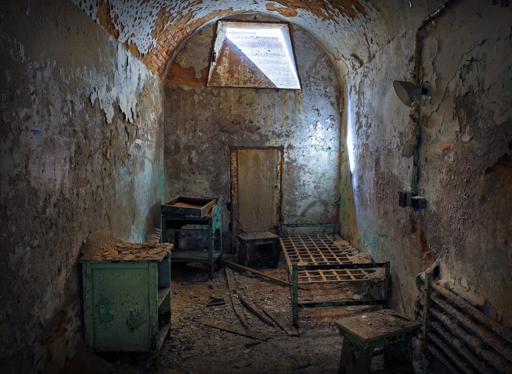 Eastern State Penitentiary in Pennsylvania. Decaying prison cell.