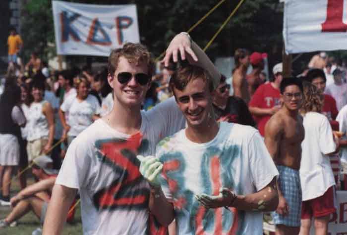 Frat-bros-enjoying-college-life