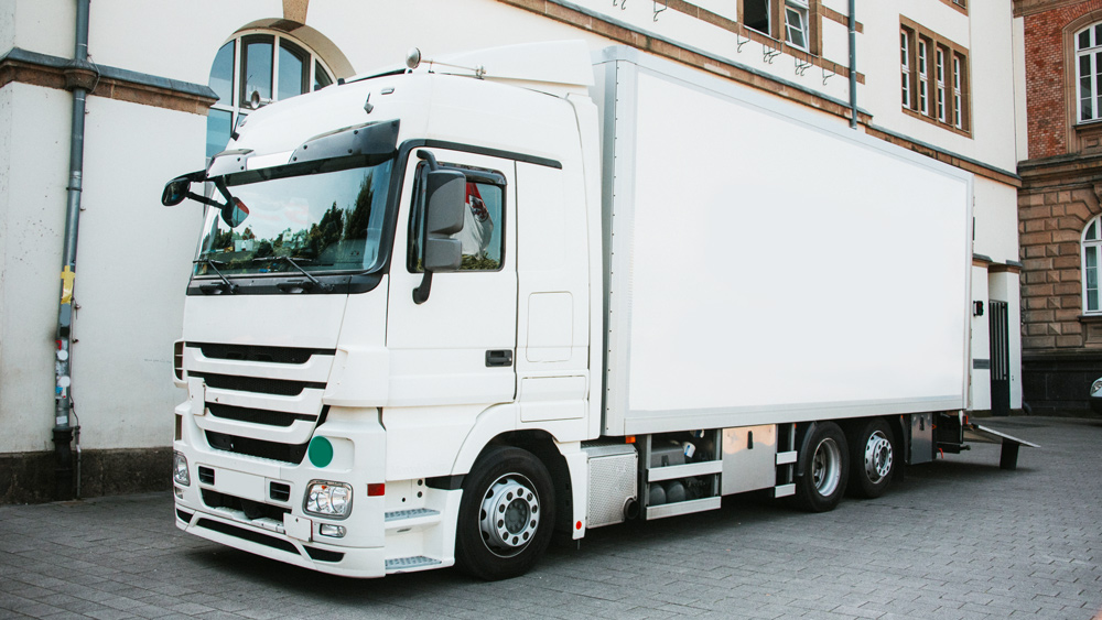 Begutachtung von LKW-Schäden bei der Obstoj & Leykamm KFZ-Sachverständige in Nürnberg