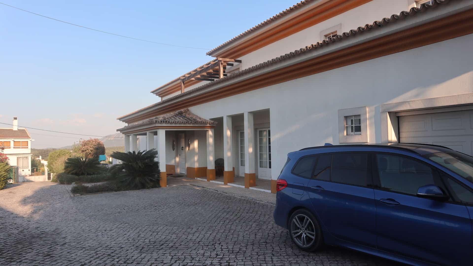 Familie auf Weltreise Sesimbra Casamundo