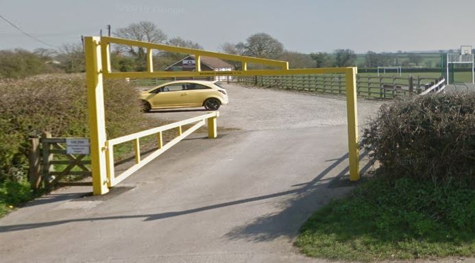 Single Leaf Combination Barrier