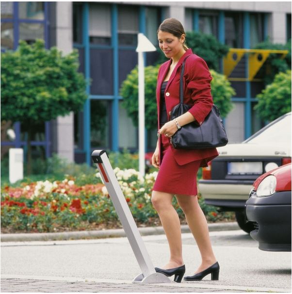 Semi-Automatic Drop Down Post