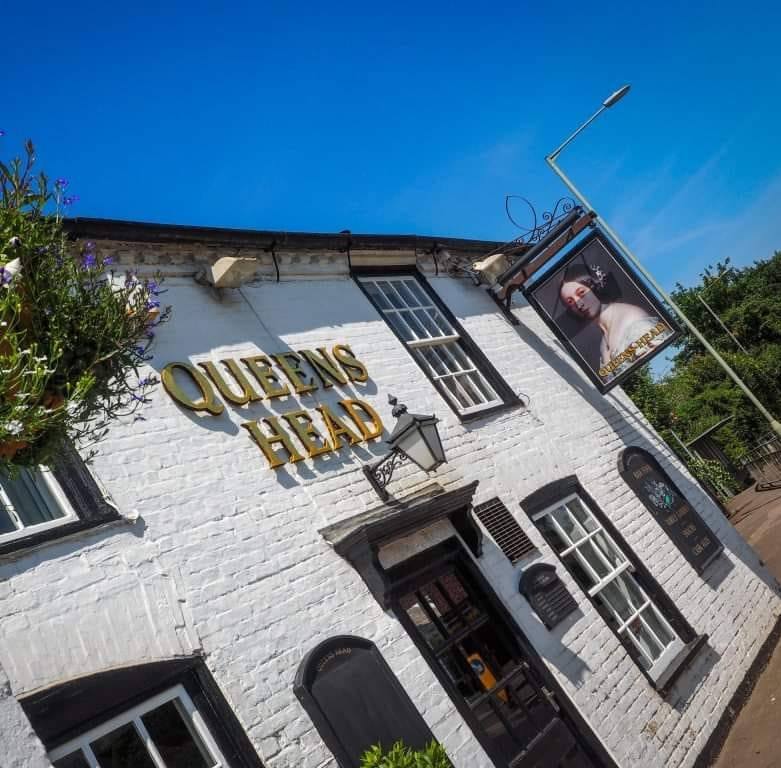 Queens Head Kingsnorth Ashford Road, Kingsnorth, Ashford, Kent, TN23 3ED