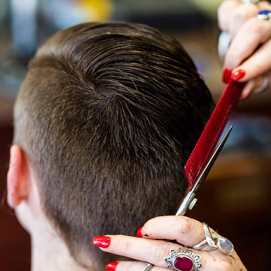 No.1 Barber: Image 3