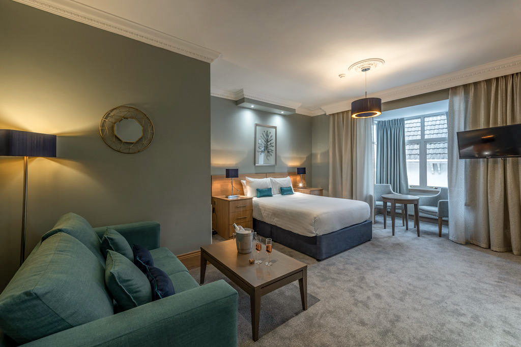 Hotel Collingwood superior room in Bournemouth