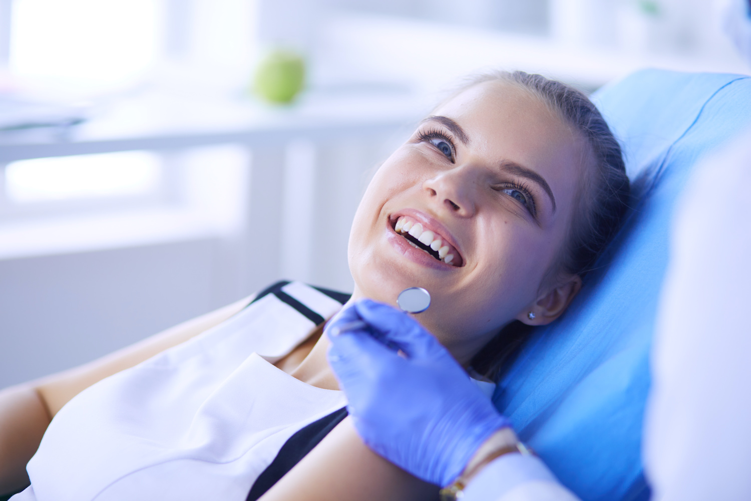 Are Dental Implants Turning My Gums Gray? What You Should Know