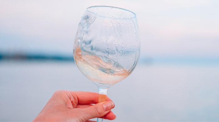 Sweet white wine: What is “Sweetness” in Wine and How is it Determined?