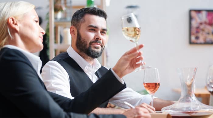 Sweet white wine: Factors Affecting the Sweetness and Taste of Wine