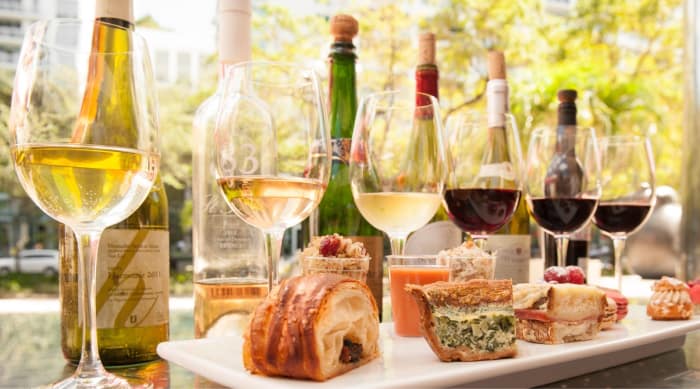 Red Wine vs White Wine: Food Pairings