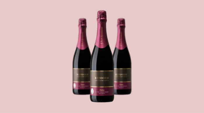 Sparkling red wine: