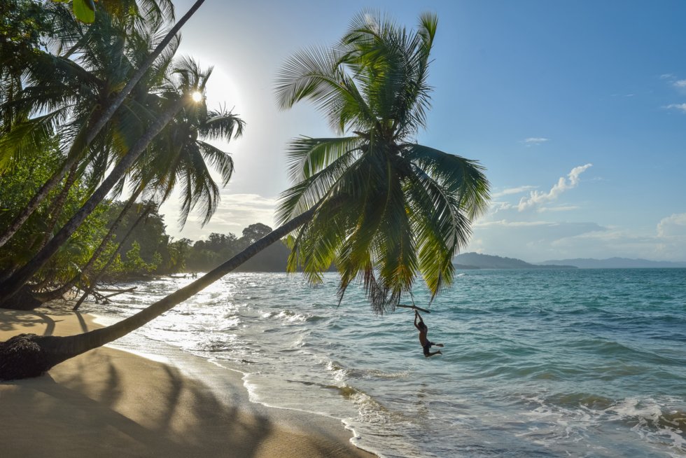 Hele veien fra Puerto Viejo til Manzanillo på den Karibiske siden ligger det herlige strender du har helt for deg selv