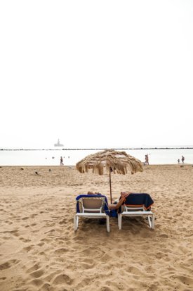 7km fra Santa Cruz de Tenerife, ved foten av de massive Anaga massivene ligger den langstrakte og finkornede Teresitas stranden