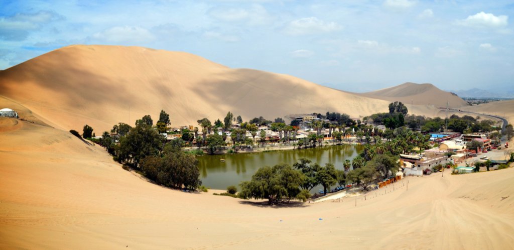 HUACACHINA