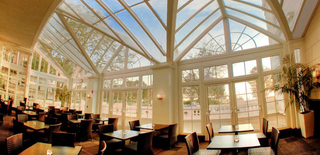 bacchus restaurant interior