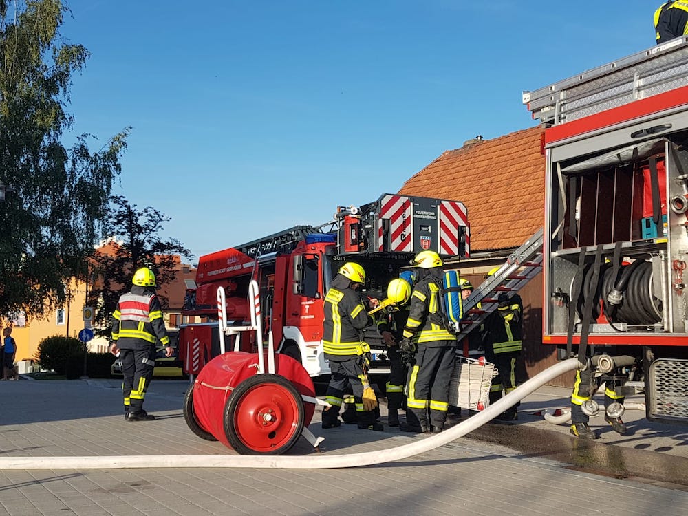 Atemschutzübung im Kindergarten - Freiwillige Feuerwehr Geiselhöring