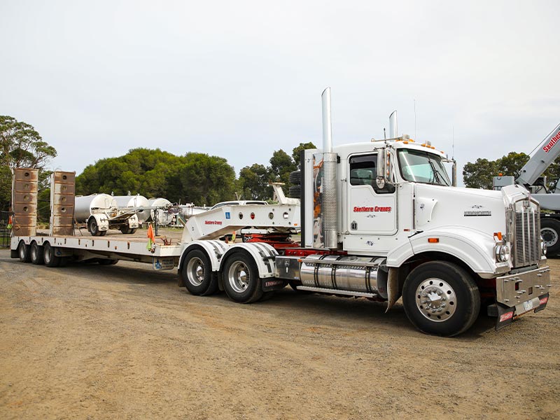 Southern Cranes Crane and Equipment Hire Gippsland