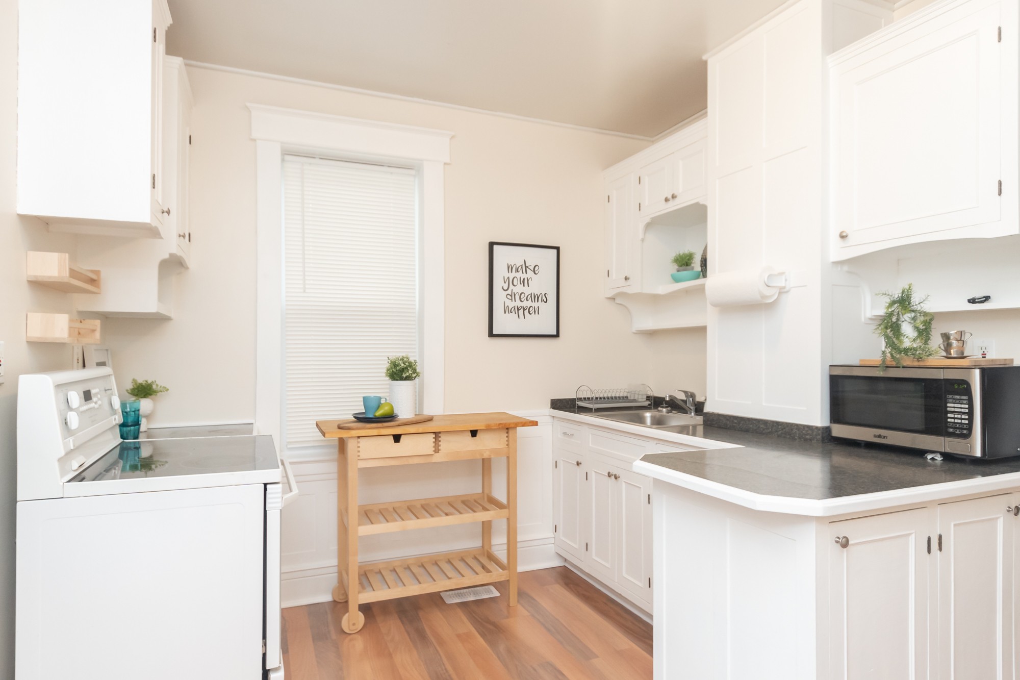 246 Inglewood Street Bobby Wall Winnipeg Real Estate