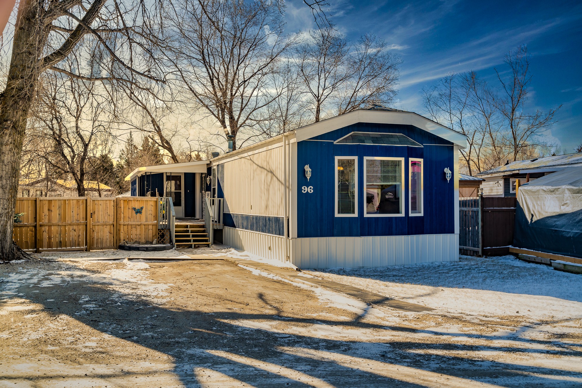 96 Ave, Ile Des Chenes Bobby Wall Homes & Estates