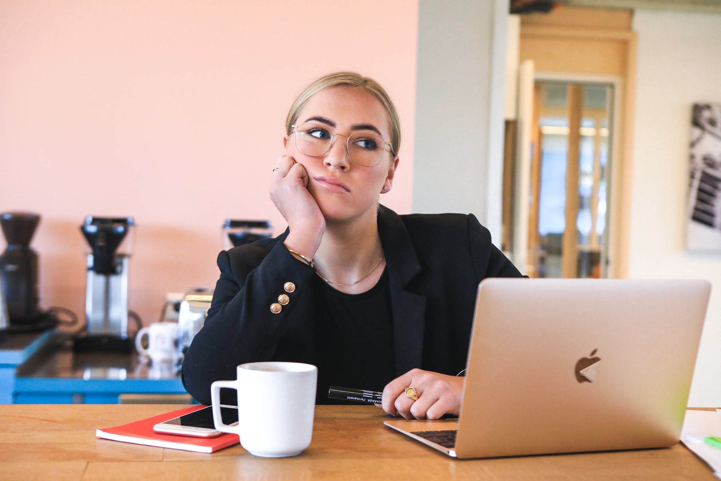 Building a job satisfaction survey as part of qualitative research to boost your business health