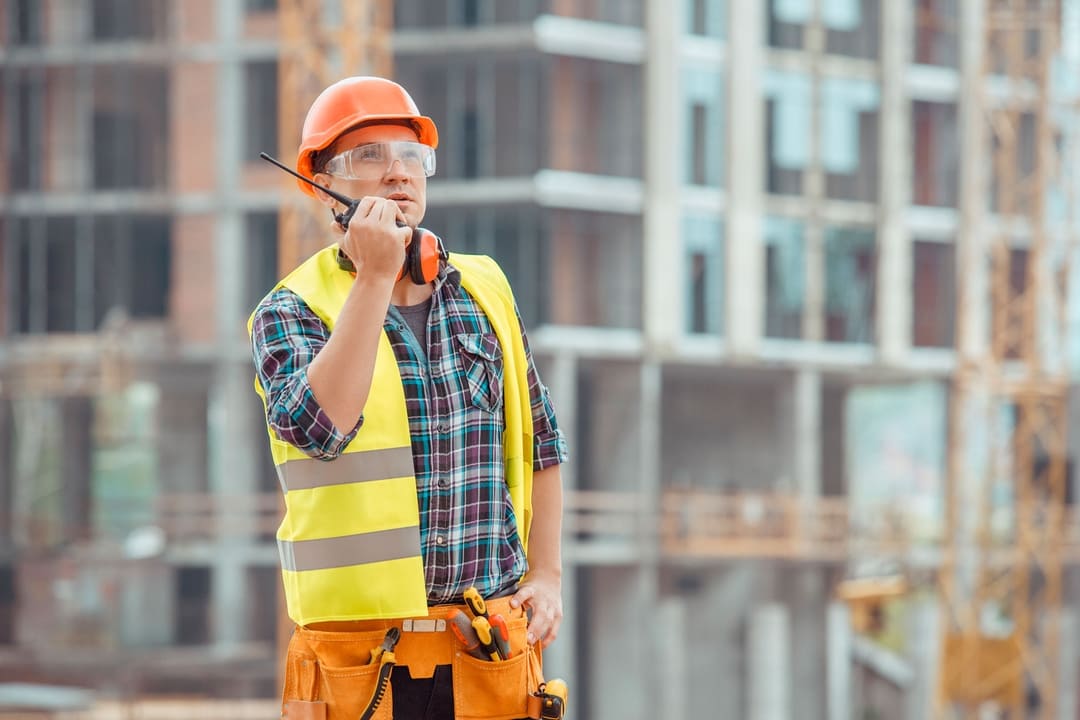 Alquiler de equipos e infraestructura de radiocomunicación