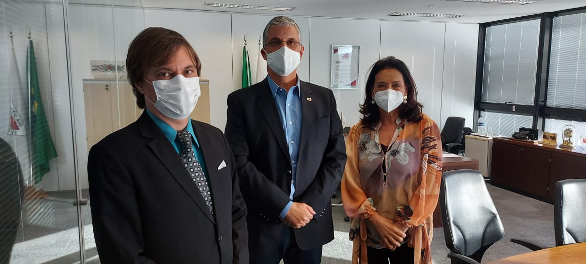 AFFEMG e Sindifisco-MG se reúnem com Secretário Gustavo Barbosa