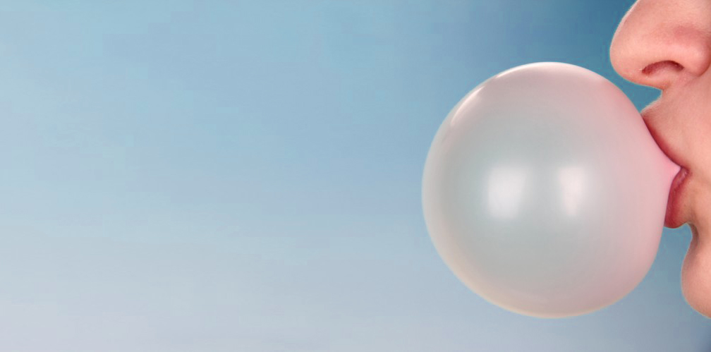 Wie Macht Man Eine Kaugummiblase Im Mund Chewing Gum… Bursting the Bubble | Risa Groux Nutrition