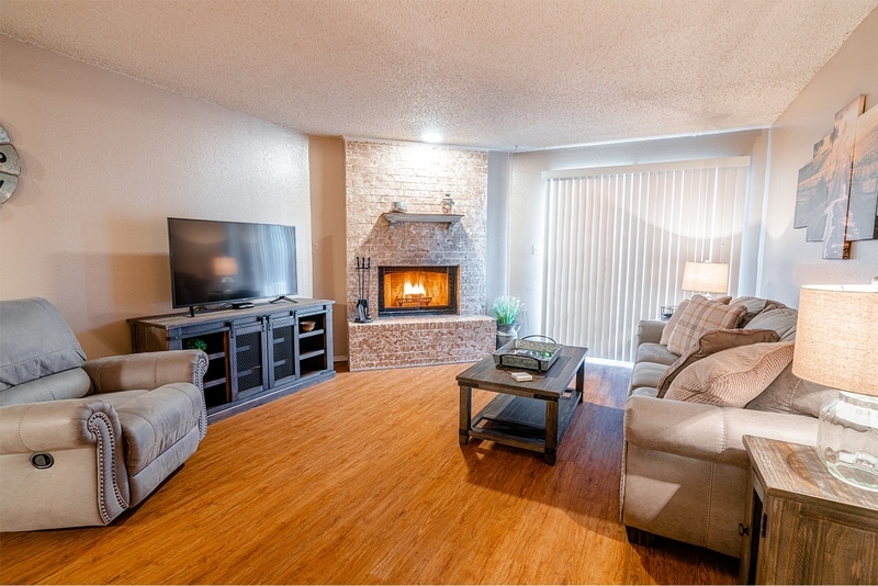 Enterprise Square Apartments