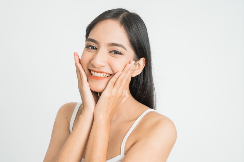How acne treated at home?
