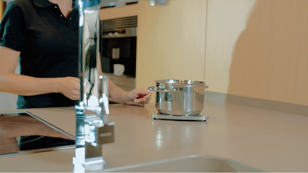 Remove Hot Pan Stains from Dekton Surfaces
