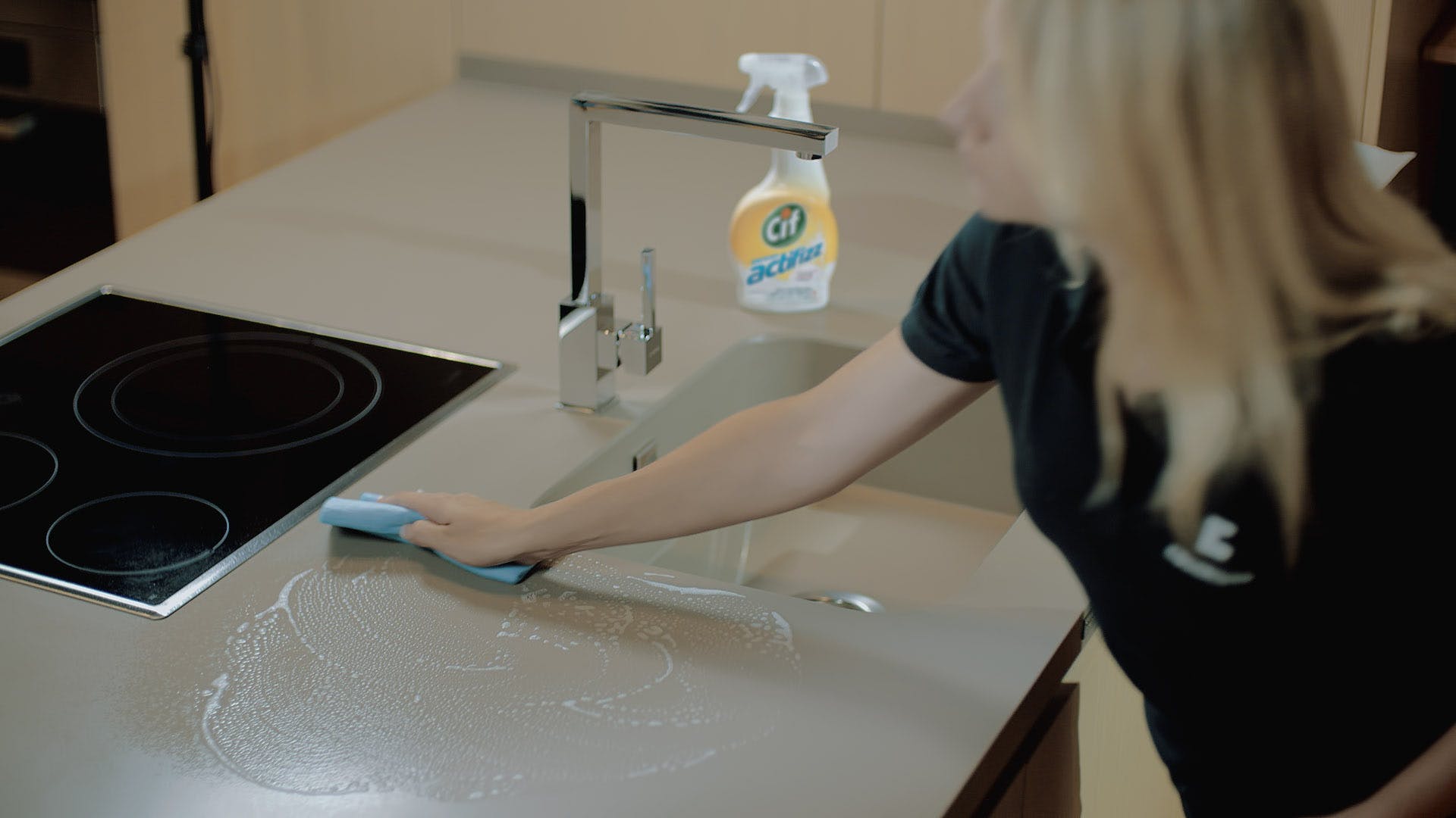 Remove Limescale Stain from Dekton Worktops