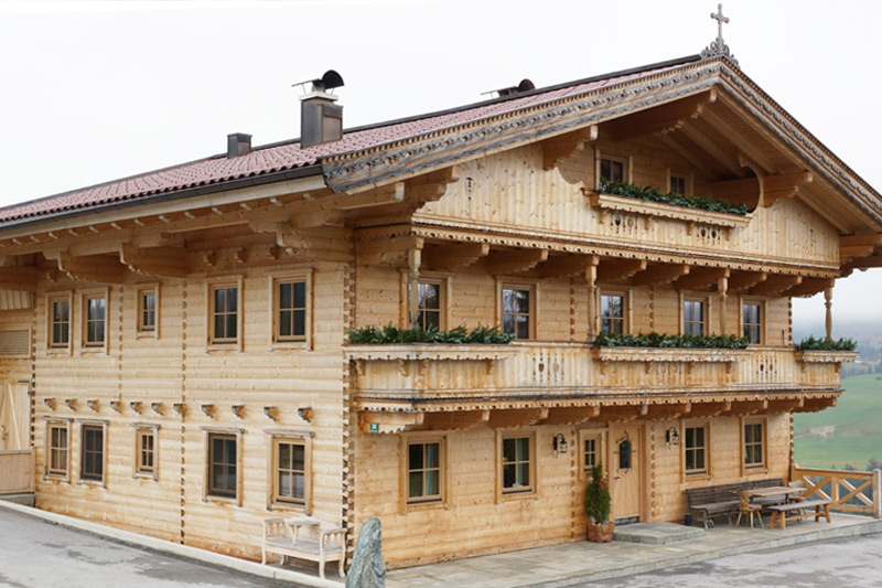 Holz-Blockbauweise