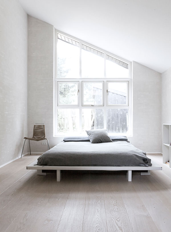 86NORMArchitects-Scandinavian-Bedroom.jpg