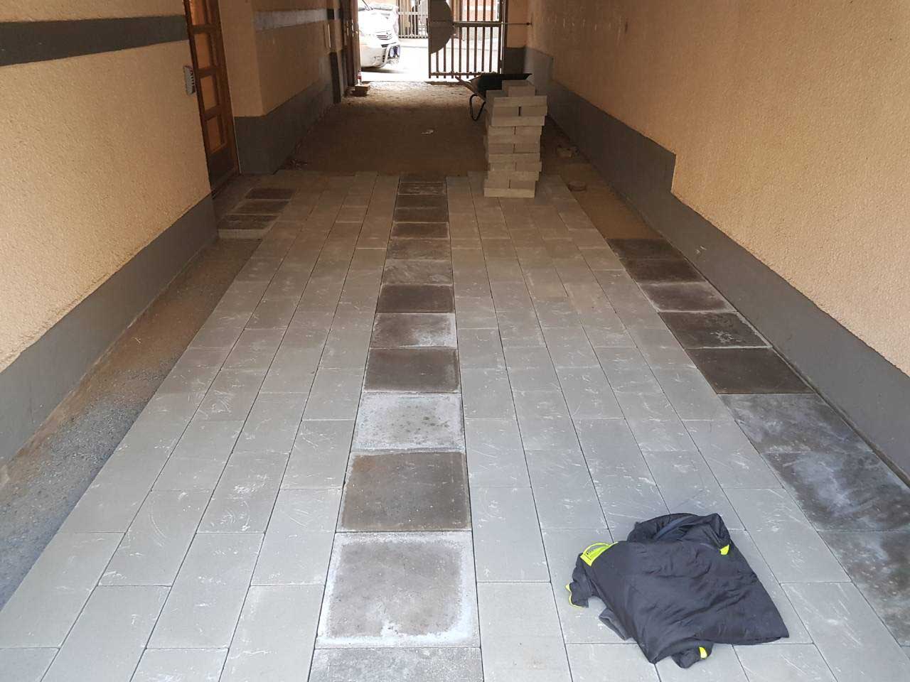 Plattsättning ute