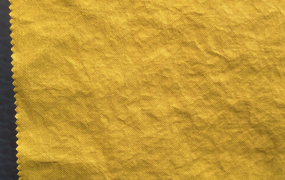 Mectex 100% polyester with foil backing © Anne Prahl