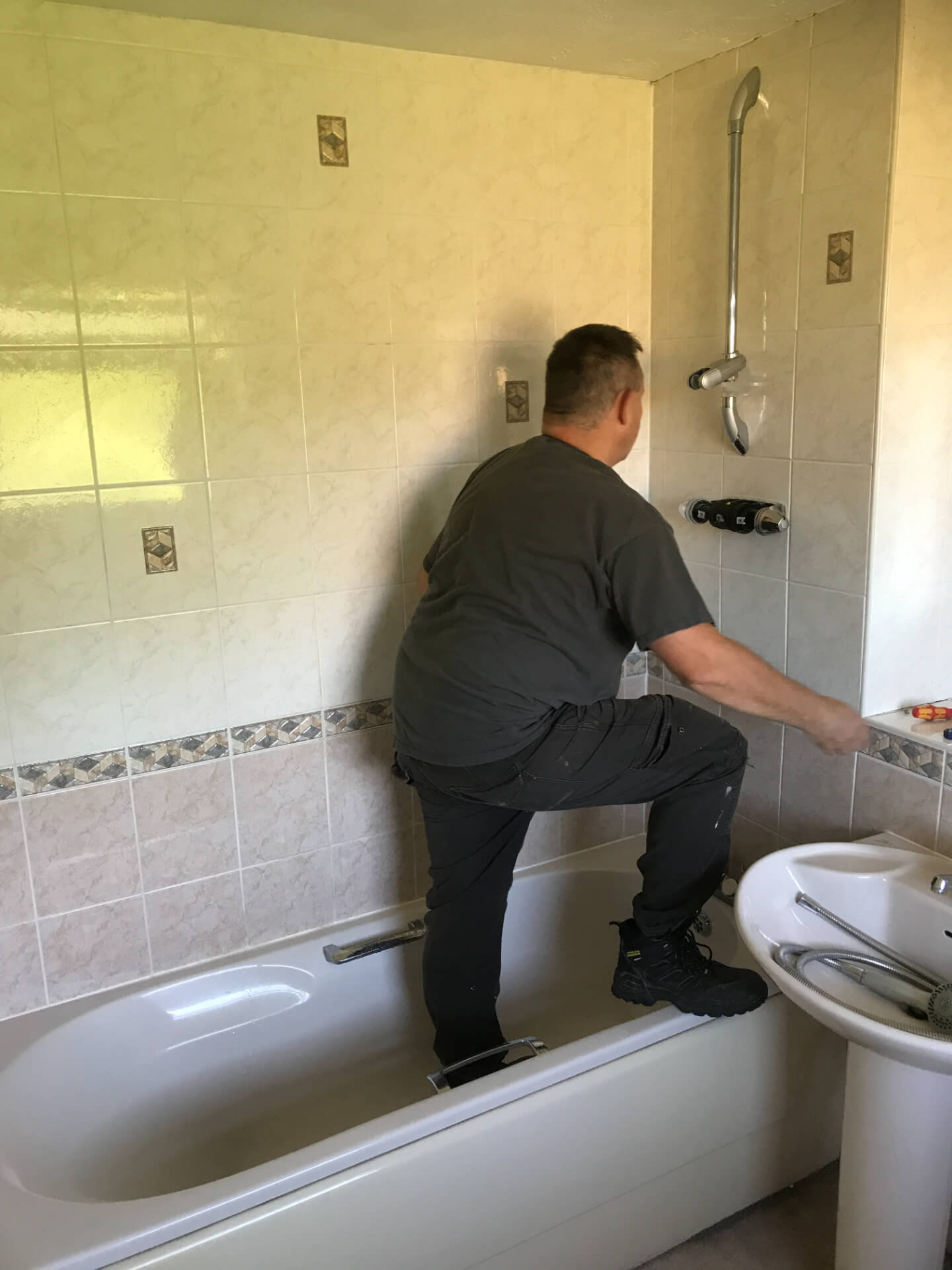 Case Study Ensuite Bathroom Renovation in Fleet