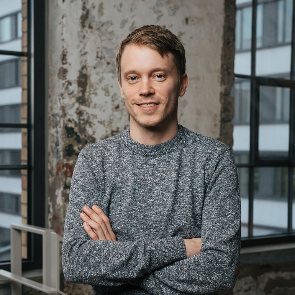 Webinar Host Frederik Schröder