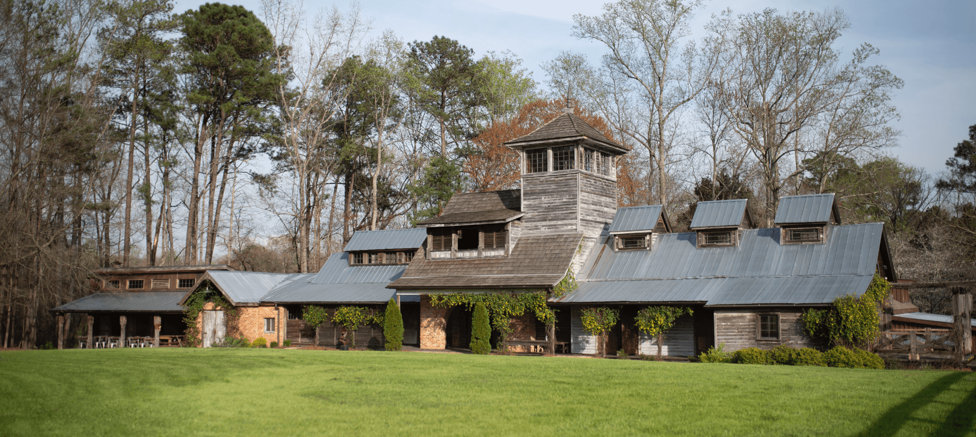 Cherry Hollow Farm Wedding & Event Venue