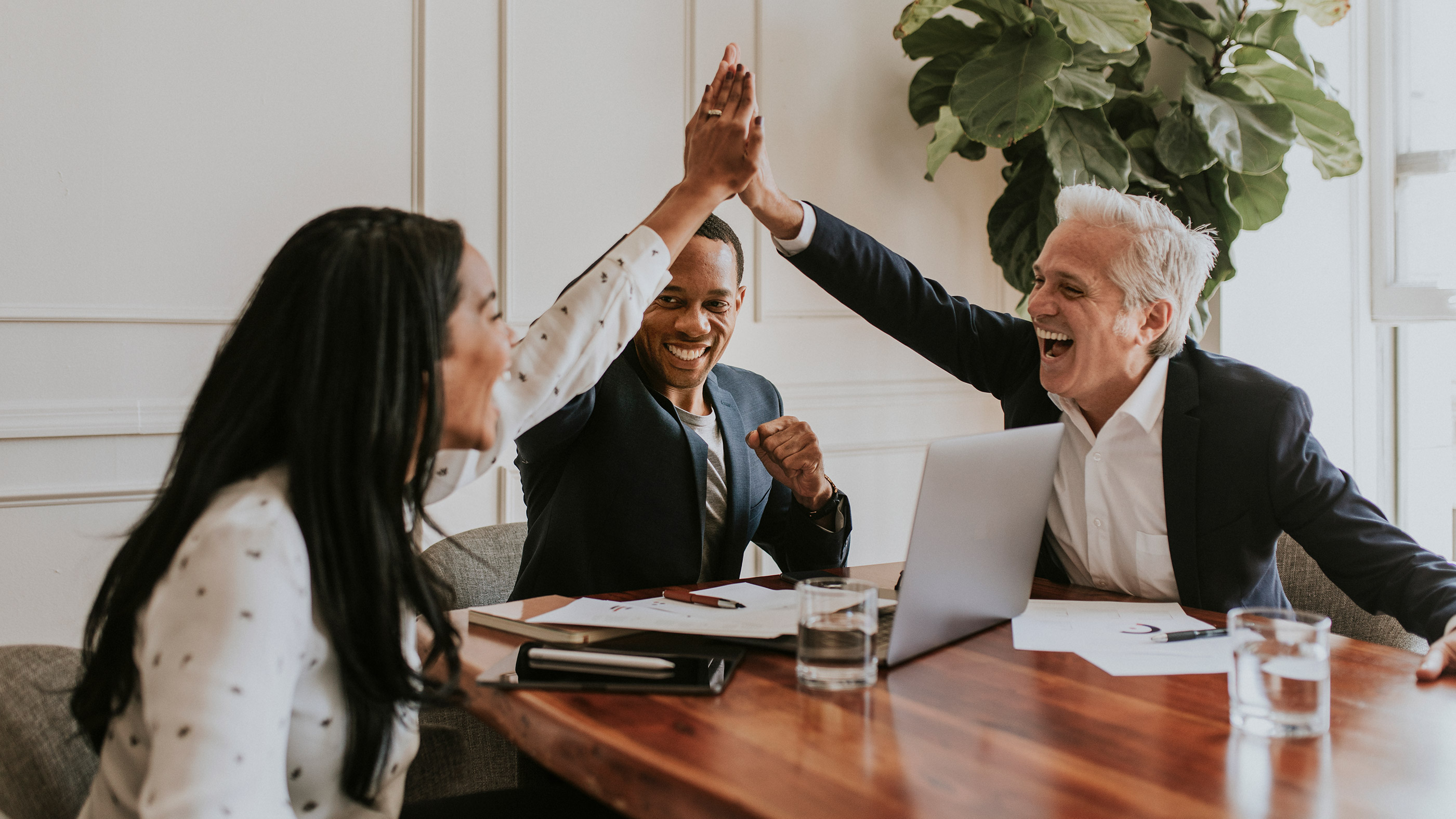 Government consulting case interviews picture