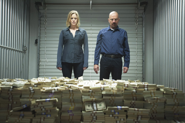 Photo of Skyler and Walt in front of millions in cash