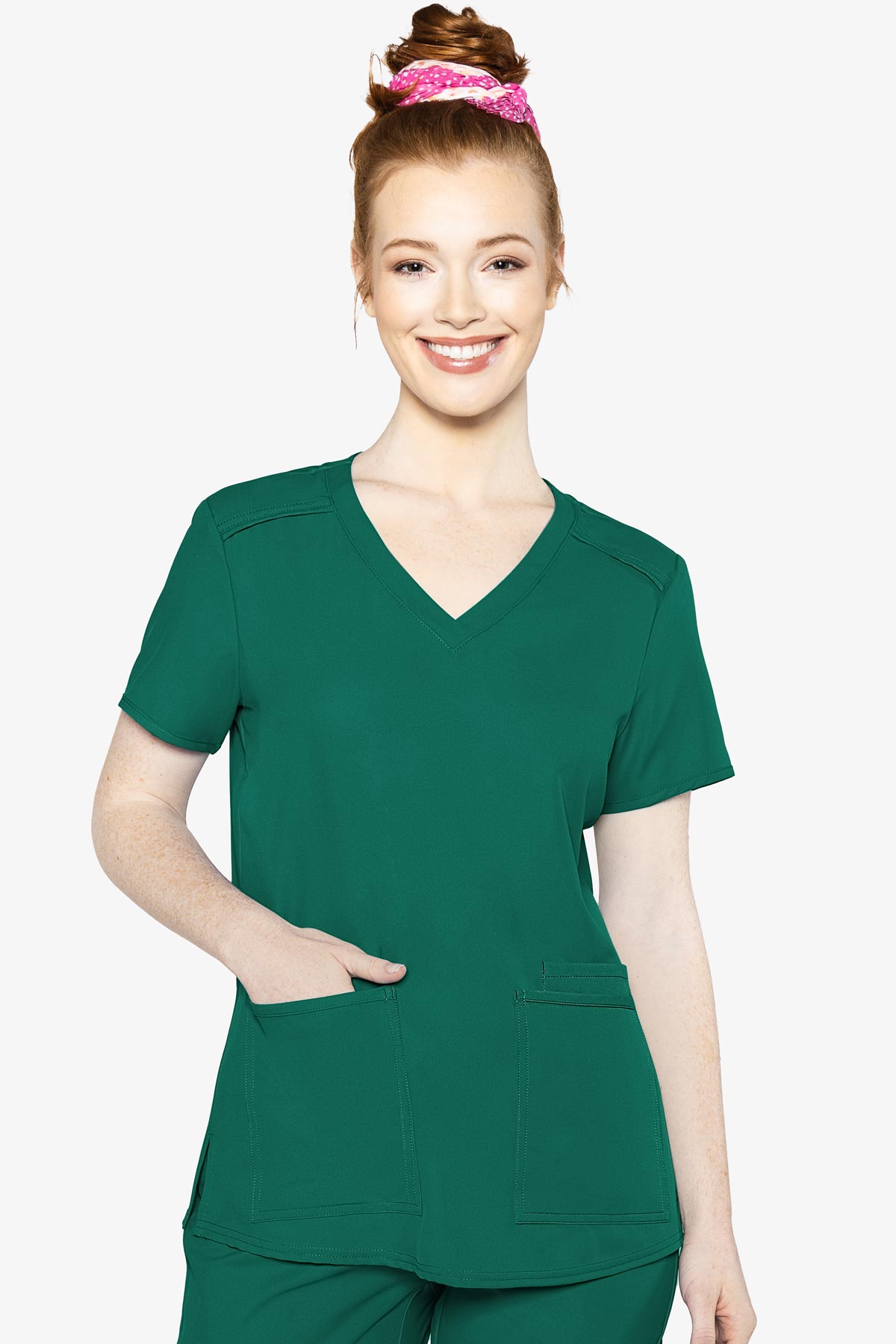 Good things come in threes. Case in point: the fabulous fit, features, and fabric of your Insight V-neck scrub top. Made with a box pleat, shoulder binding, and a back yoke for a perfectly polished drape. • V-neck collar
• Three patch pockets
• Front shoulder yokesInsight™ Motion Fabric
XS-5X (27”)