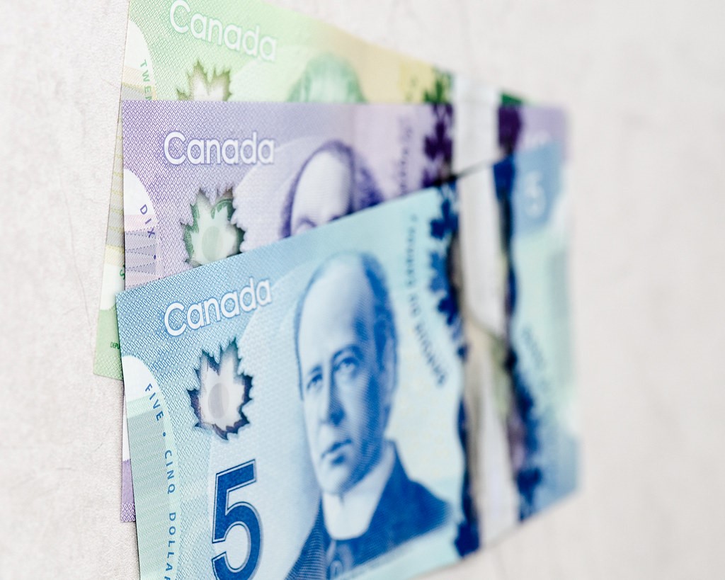 Keep more loonies for yourself when you refinance car loan with Car Loans Canada
