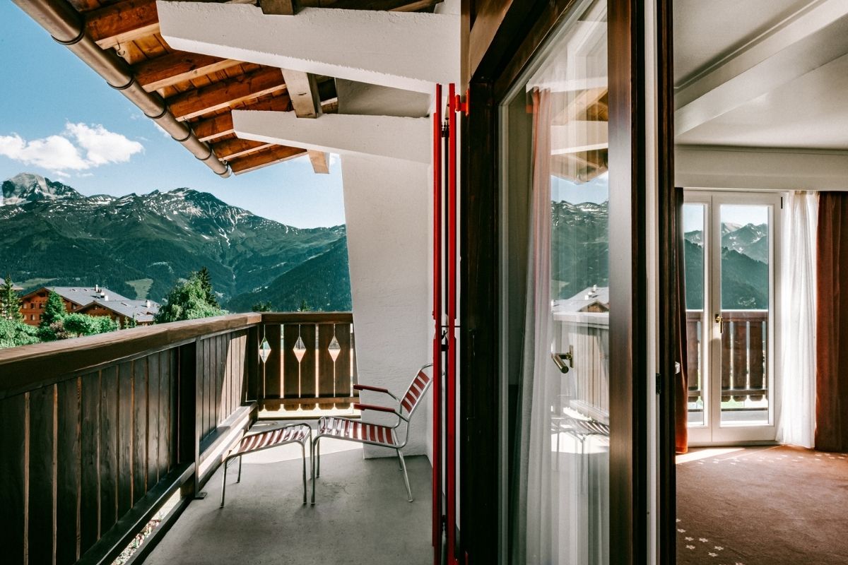 Experimental Chalet