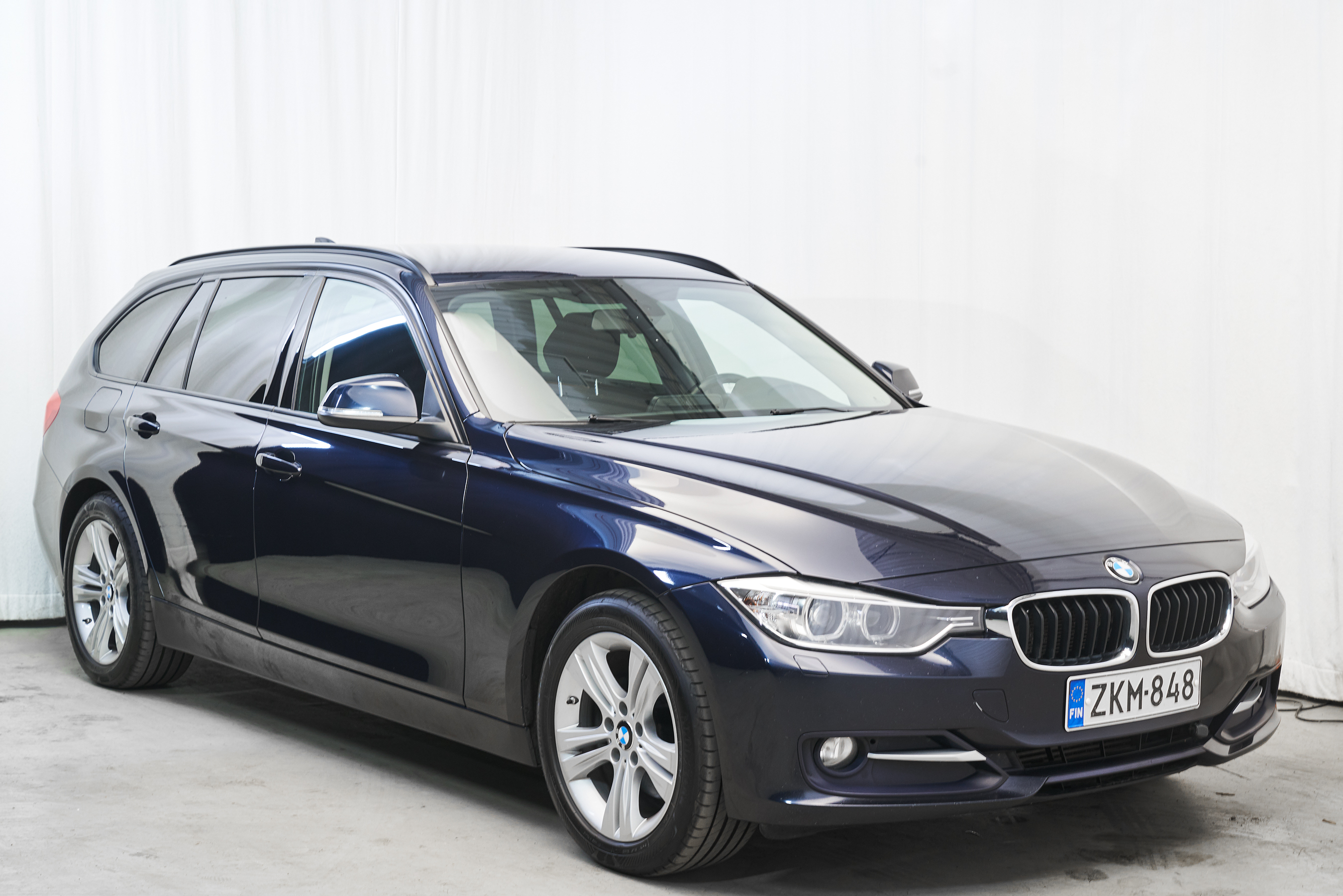 BMW 320