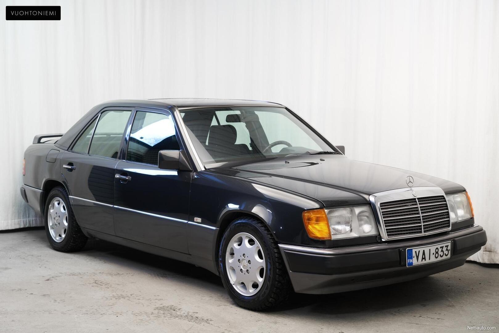 Mercedes-Benz 230 E