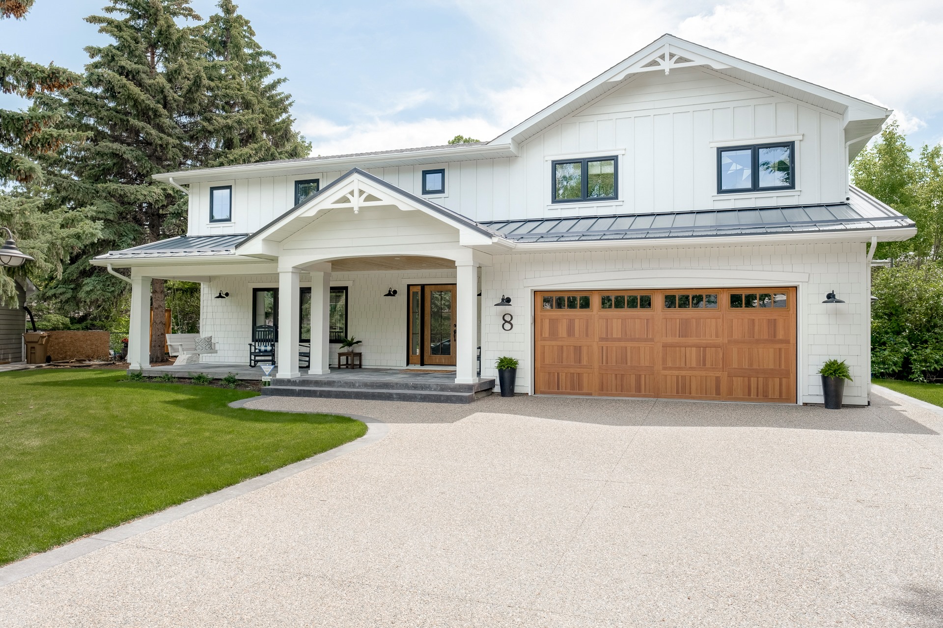 Door Gorilla Garage Door Specialists serving Harrisonburg, Winchester, & Staunton/Waynesboro