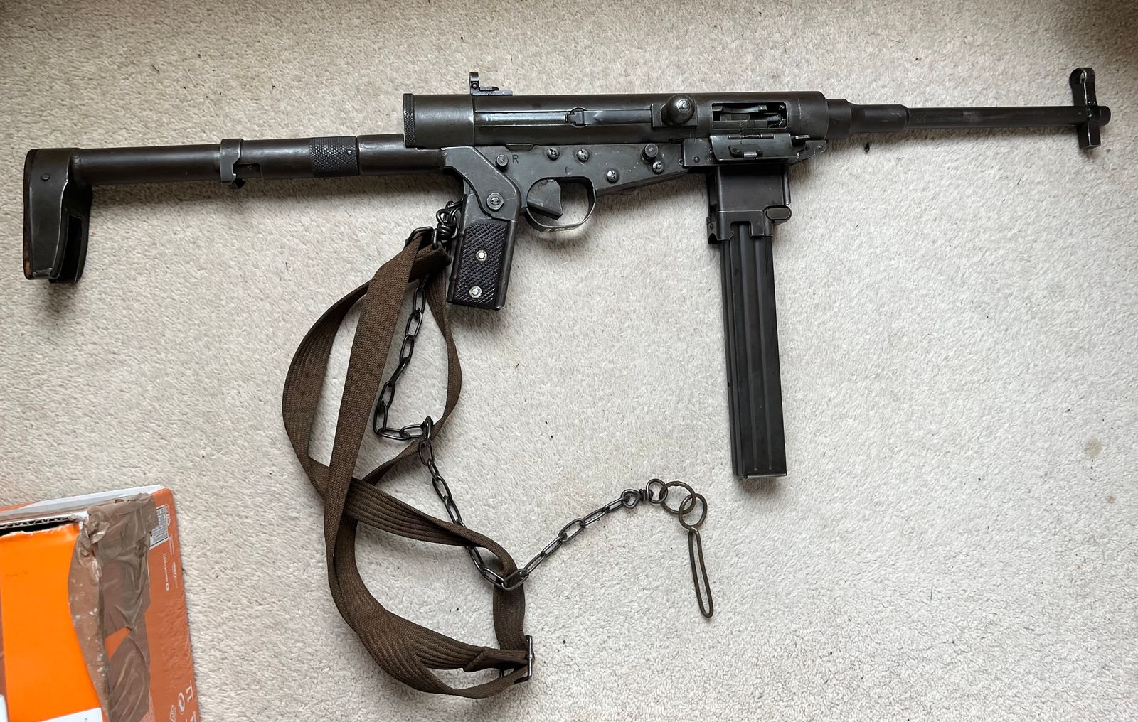 Deactivated Old Spec Hotchkiss Universal Sub machine Gun.
